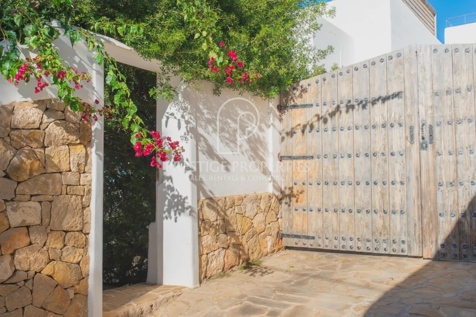 5 bedroom Villa for sale in San Jose / Sant Josep de Sa Talaia with pool garage - € 2,900,000 (Ref: 9384816)