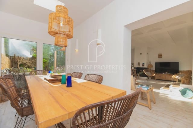 5 bedroom Villa for sale in San Jose / Sant Josep de Sa Talaia with pool garage - € 2,900,000 (Ref: 9384816)