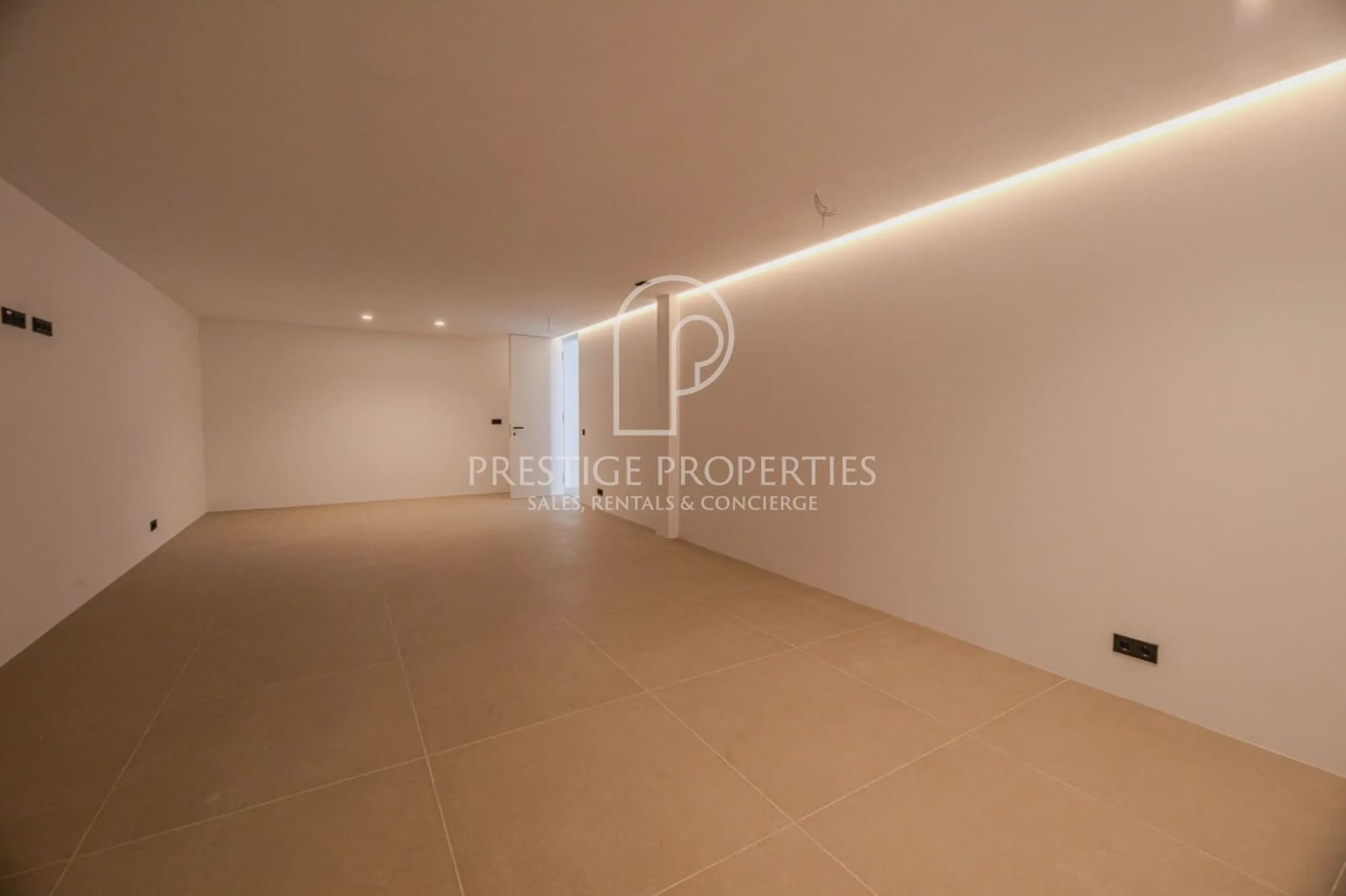 4 bedroom Villa for sale in Santa Eulalia / Santa Eularia with pool - € 5,600,000 (Ref: 9395559)