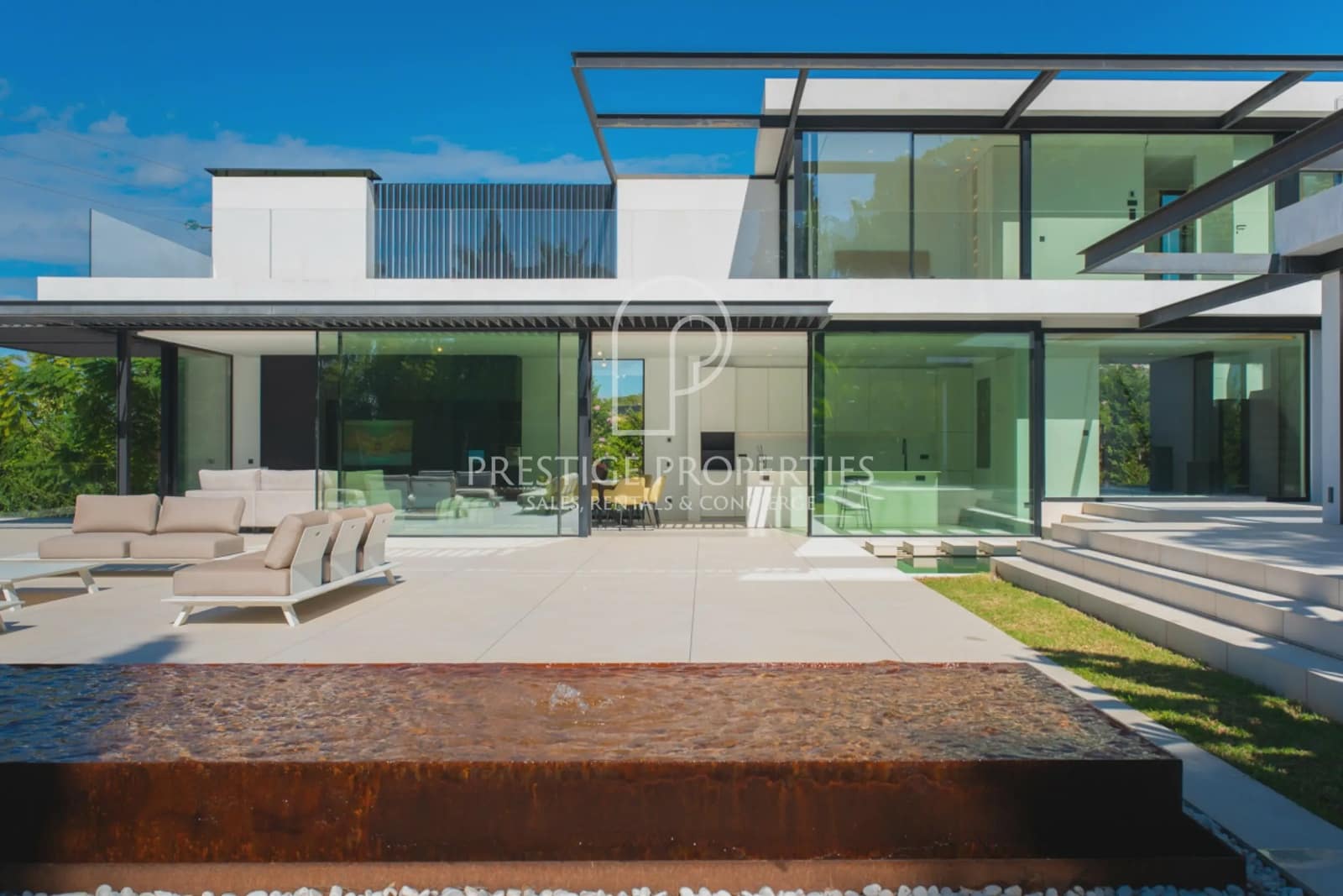 4 bedroom Villa for sale in Santa Eulalia / Santa Eularia with pool - € 5,600,000 (Ref: 9395559)