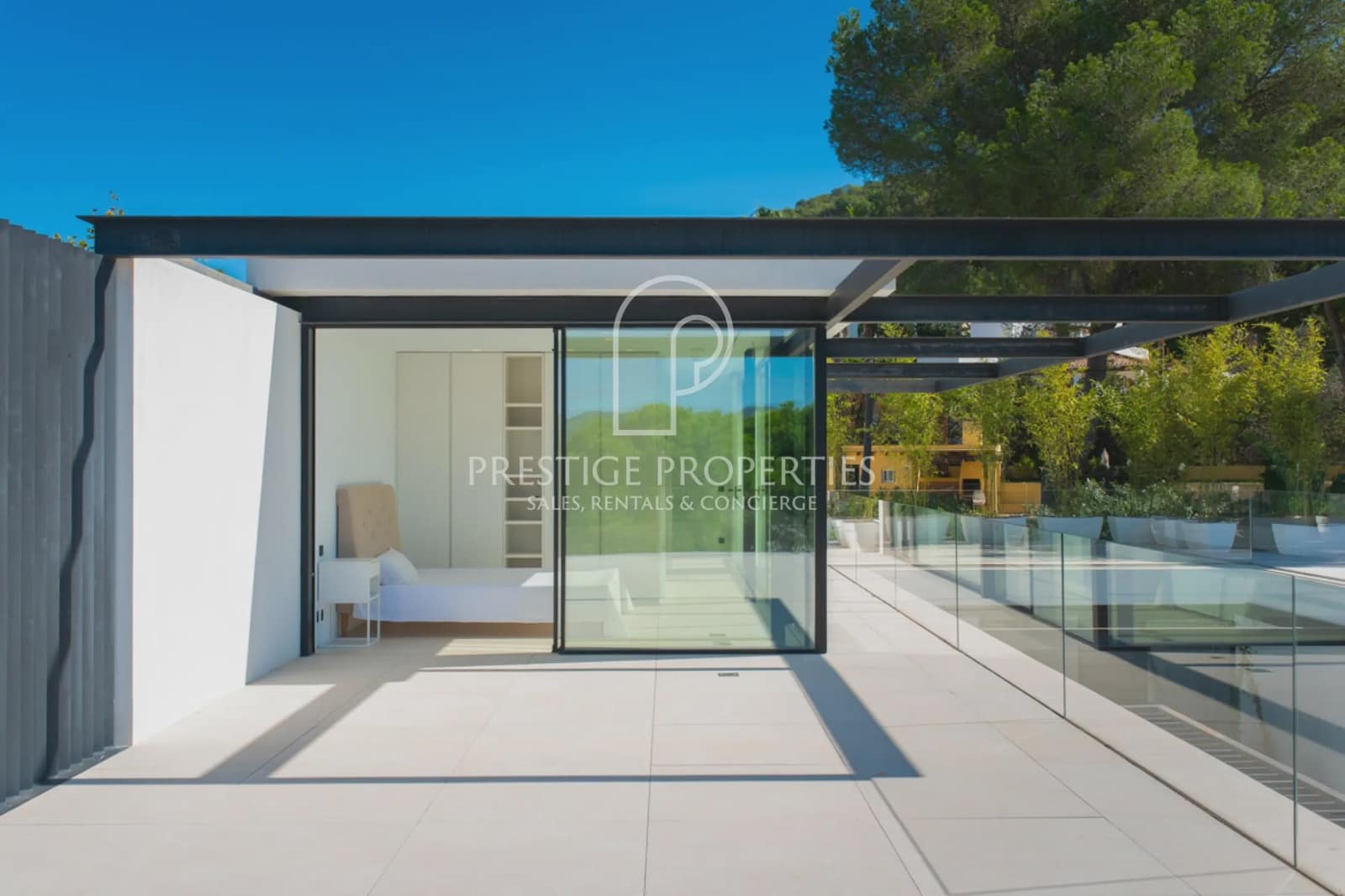 4 bedroom Villa for sale in Santa Eulalia / Santa Eularia with pool - € 5,600,000 (Ref: 9395559)