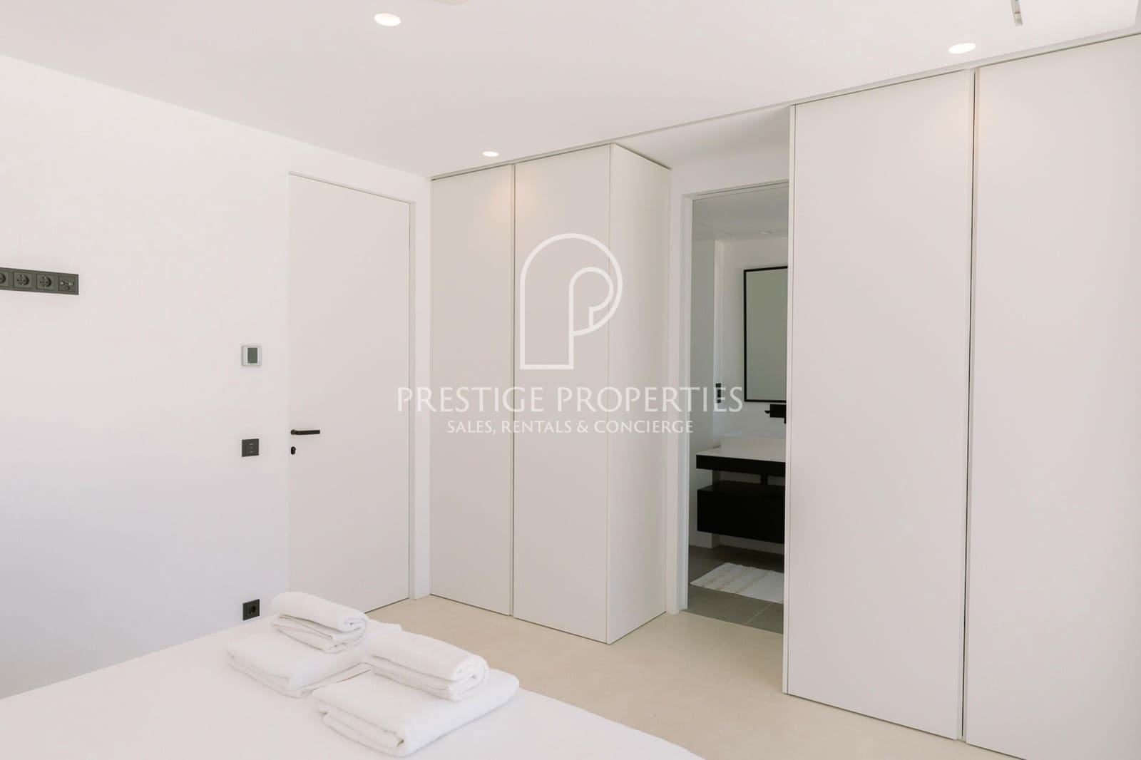 4 bedroom Villa for sale in Santa Eulalia / Santa Eularia with pool - € 5,300,000 (Ref: 9395559)