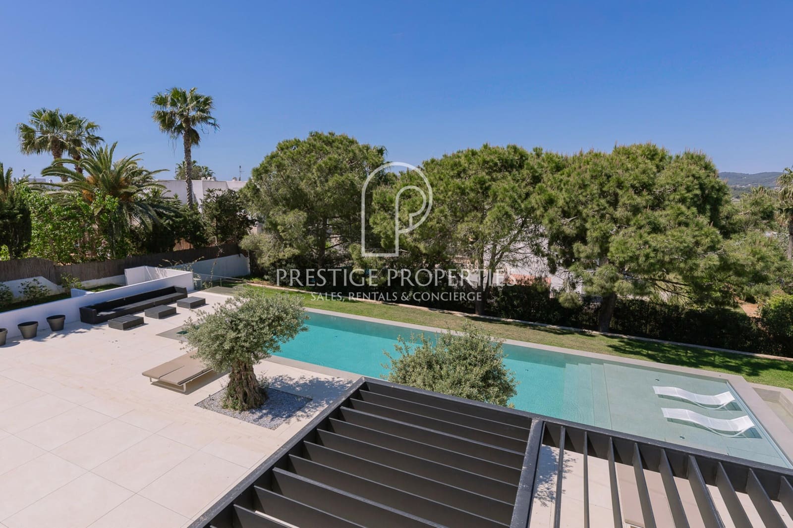4 bedroom Villa for sale in Santa Eulalia / Santa Eularia with pool - € 5,300,000 (Ref: 9395559)