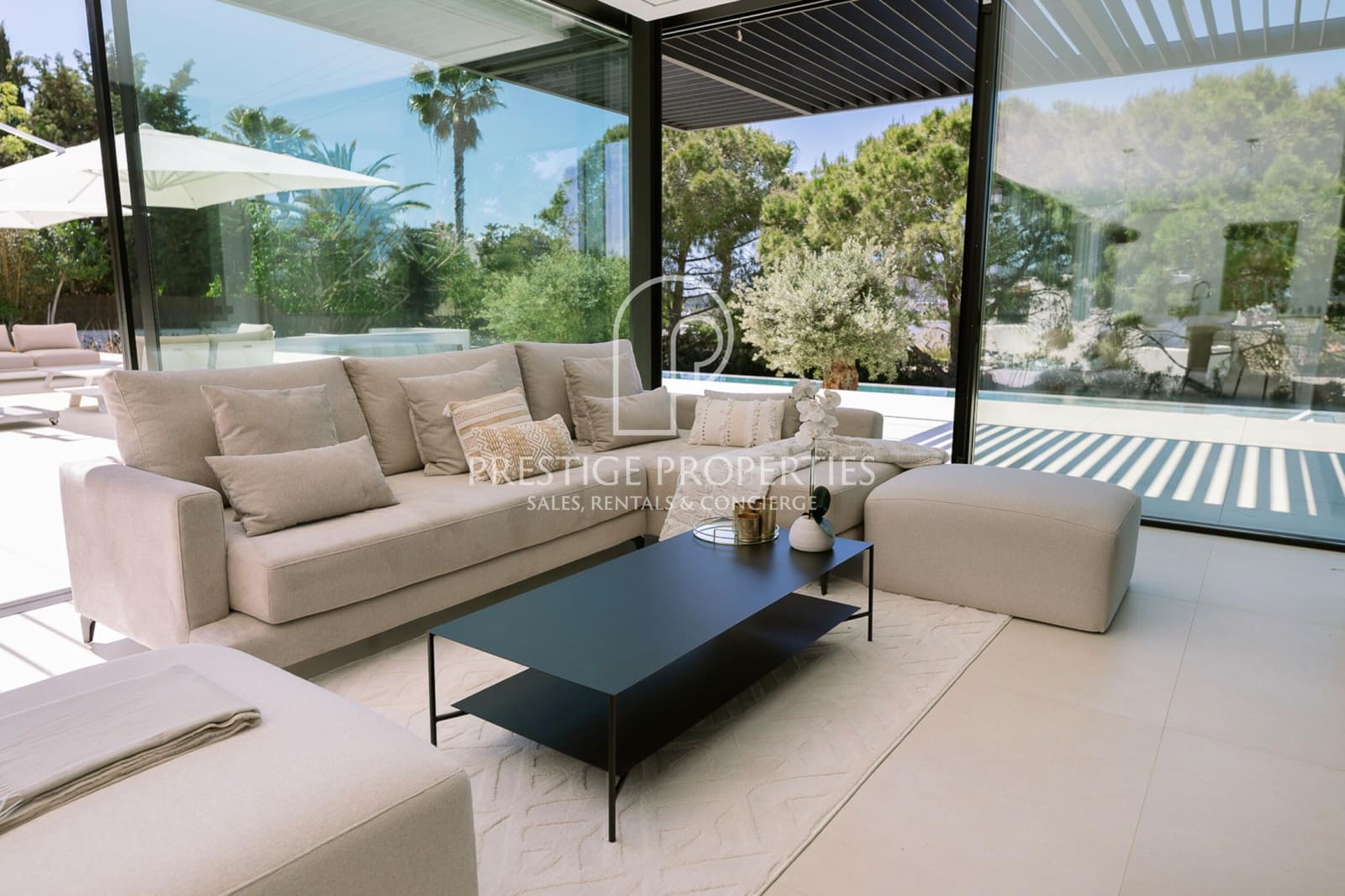 4 bedroom Villa for sale in Santa Eulalia / Santa Eularia with pool - € 5,300,000 (Ref: 9395559)