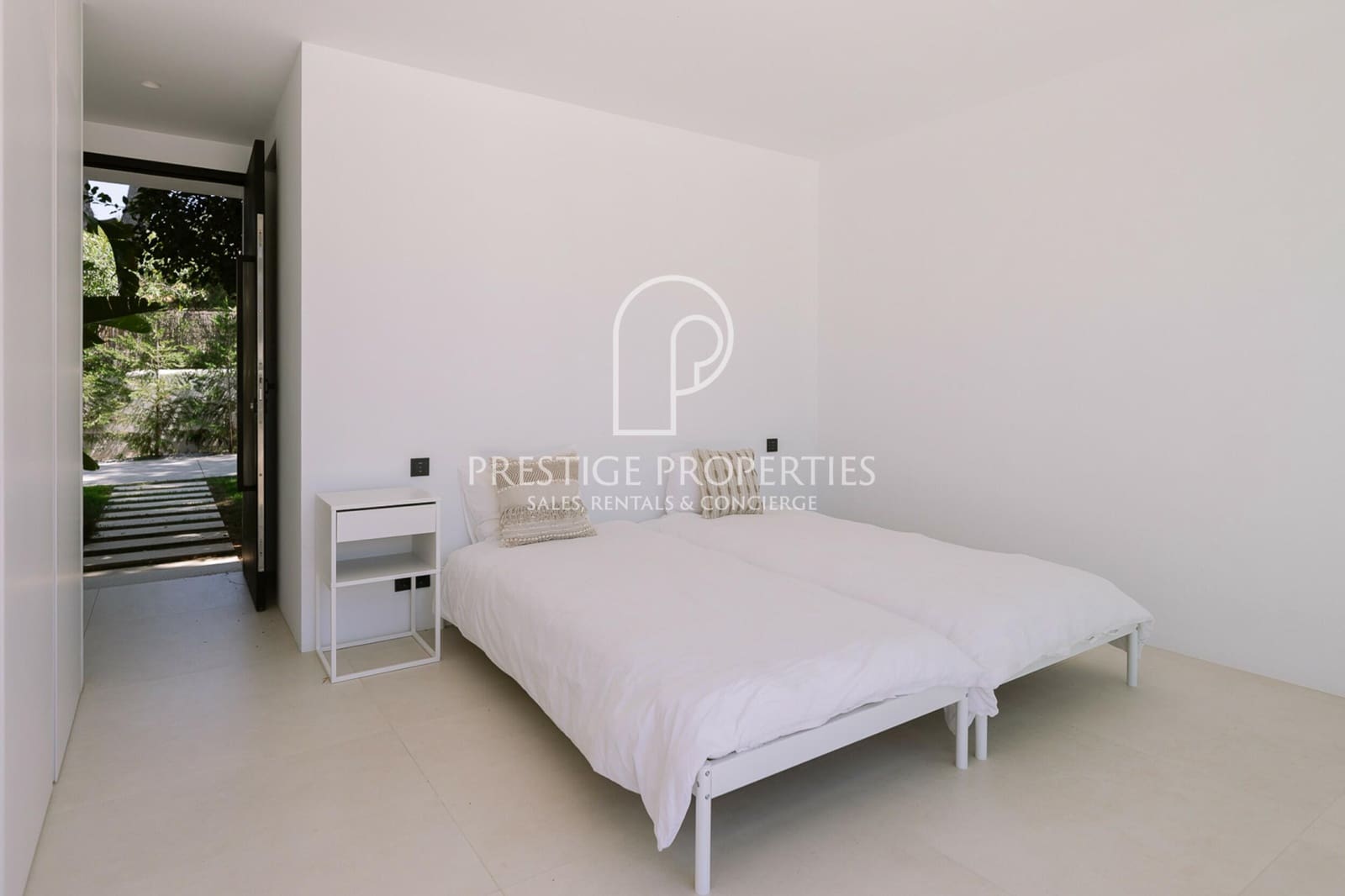 4 bedroom Villa for sale in Santa Eulalia / Santa Eularia with pool - € 5,300,000 (Ref: 9395559)