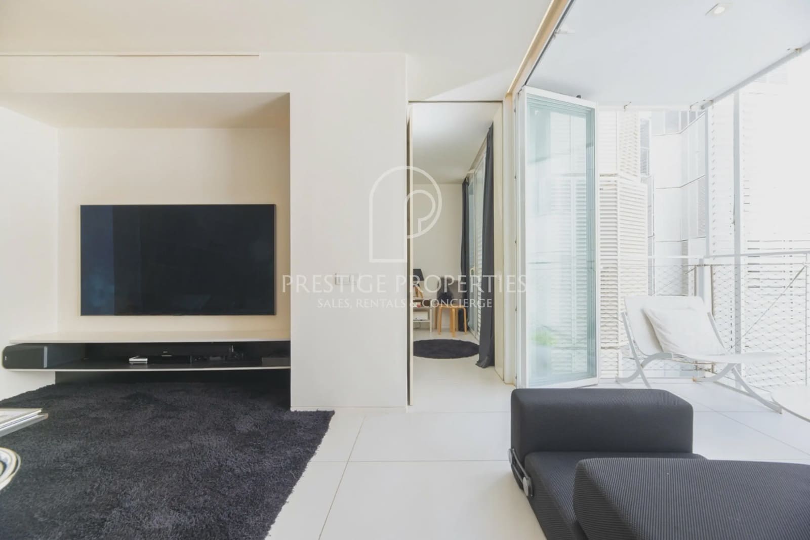 2 slaapkamer Appartement te koop in Ibiza dorp met zwembad - € 750.000 (Ref: 9445510)