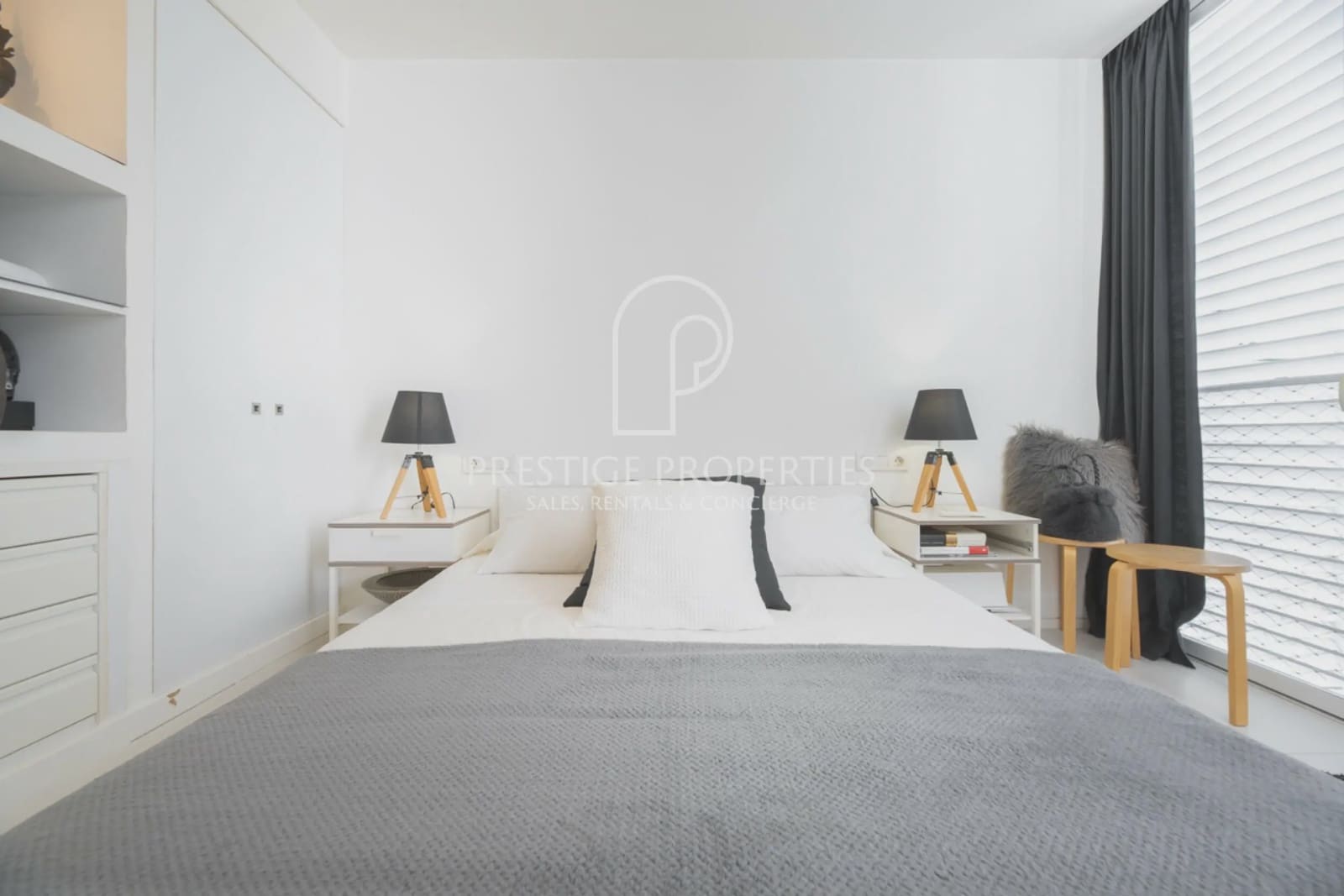 2 slaapkamer Appartement te koop in Ibiza dorp met zwembad - € 750.000 (Ref: 9445510)