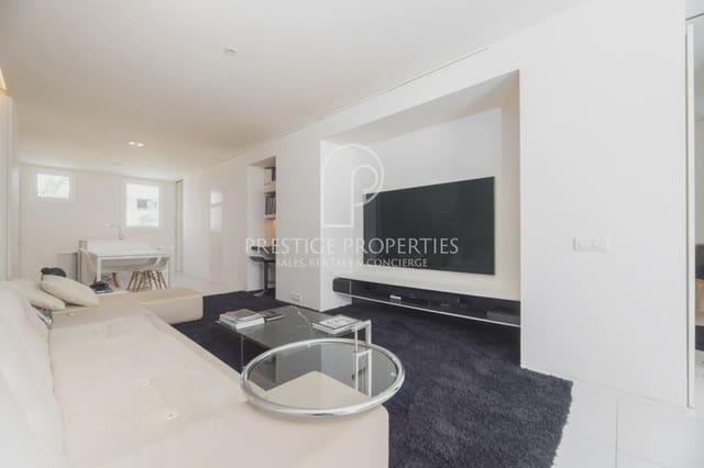 2 slaapkamer Appartement te koop in Ibiza dorp met zwembad - € 750.000 (Ref: 9445510)