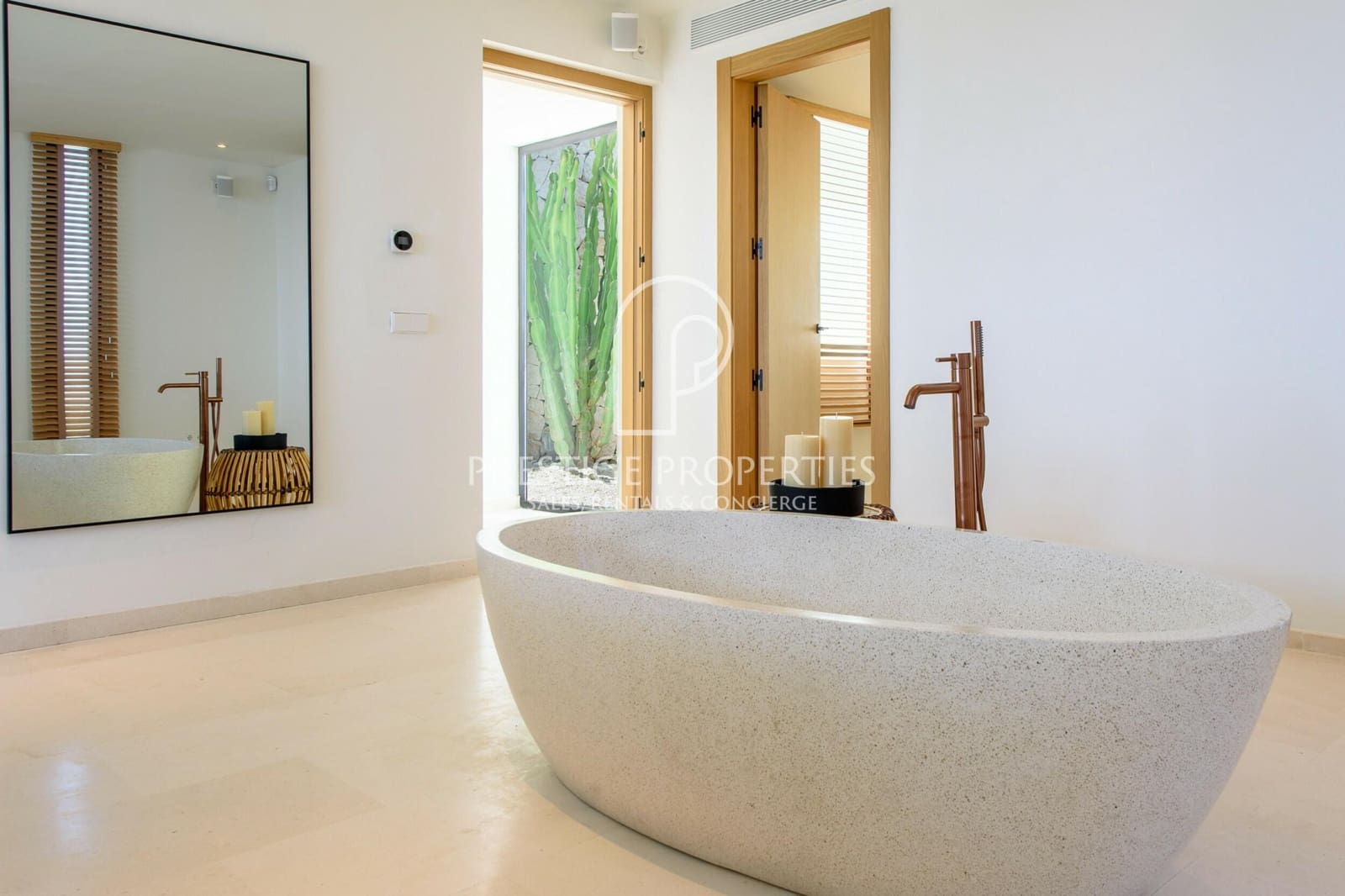 Chalet de 5 habitaciones en Santa Eulalia / Santa Eularia en venta con piscina - 5.900.000 € (Ref: 9449923)