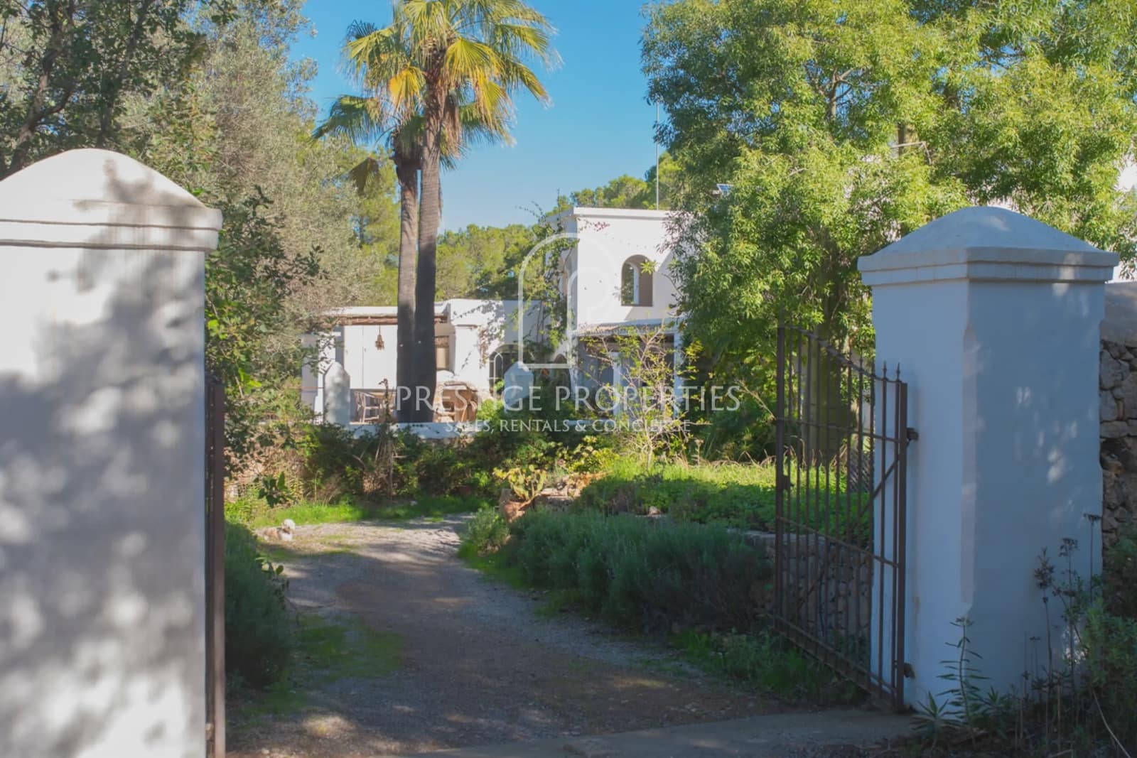 4 quarto Quinta/Casa Rural para venda em Sant Joan de Labritja com piscina - 4 600 000 € (Ref: 9451562)