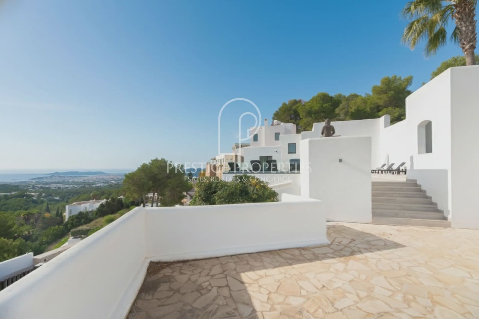 Chalet de 5 habitaciones en Santa Eulalia / Santa Eularia en venta con piscina - 3.190.000 € (Ref: 9465042)