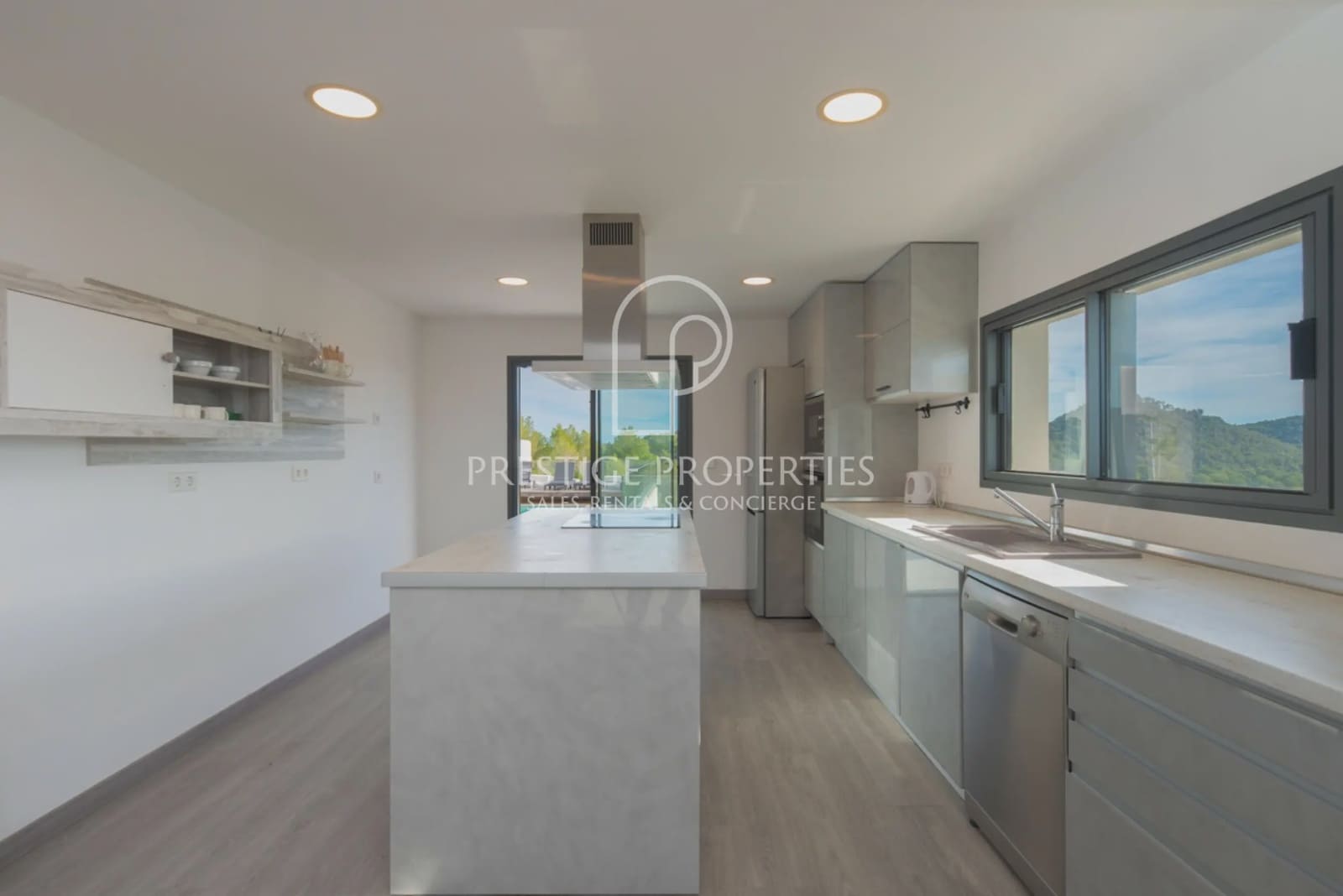 Chalet de 5 habitaciones en Santa Eulalia / Santa Eularia en venta con piscina - 3.190.000 € (Ref: 9465042)