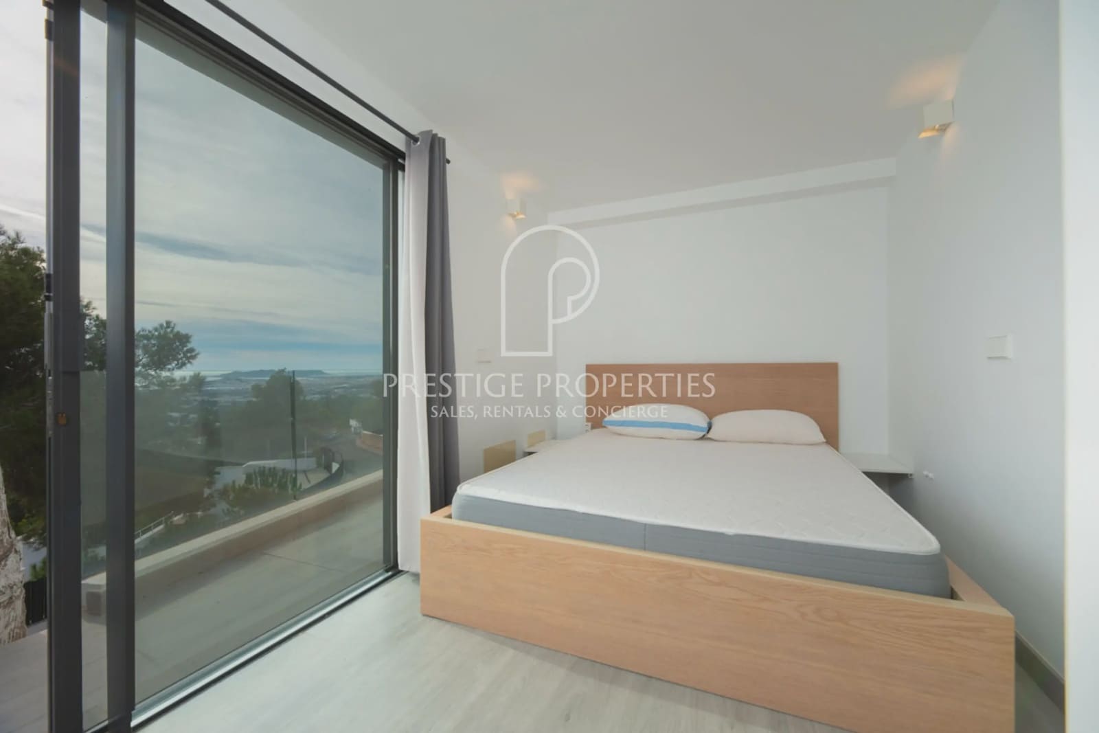 Chalet de 5 habitaciones en Santa Eulalia / Santa Eularia en venta con piscina - 3.190.000 € (Ref: 9465042)