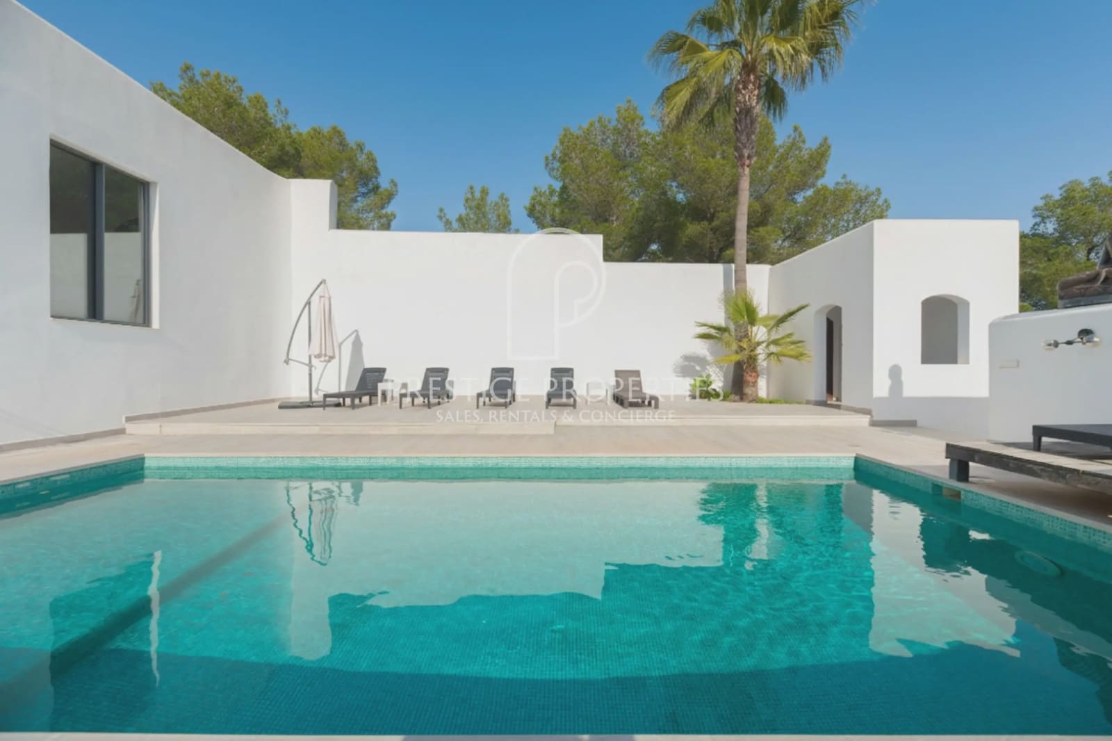 Chalet de 5 habitaciones en Santa Eulalia / Santa Eularia en venta con piscina - 3.190.000 € (Ref: 9465042)