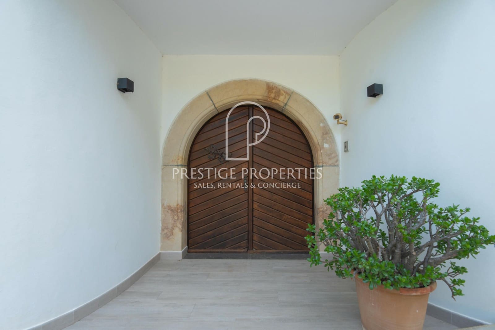 5 bedroom Villa for sale in Santa Eulalia / Santa Eularia with pool - € 3,190,000 (Ref: 9465042)