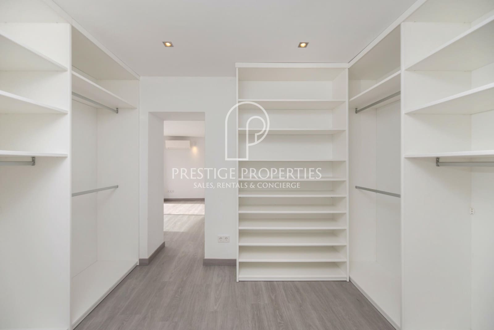 5 bedroom Villa for sale in Santa Eulalia / Santa Eularia with pool - € 3,190,000 (Ref: 9465042)