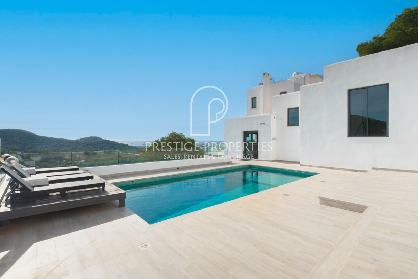 5 bedroom Villa for sale in Santa Eulalia / Santa Eularia with pool - € 3,190,000 (Ref: 9465042)