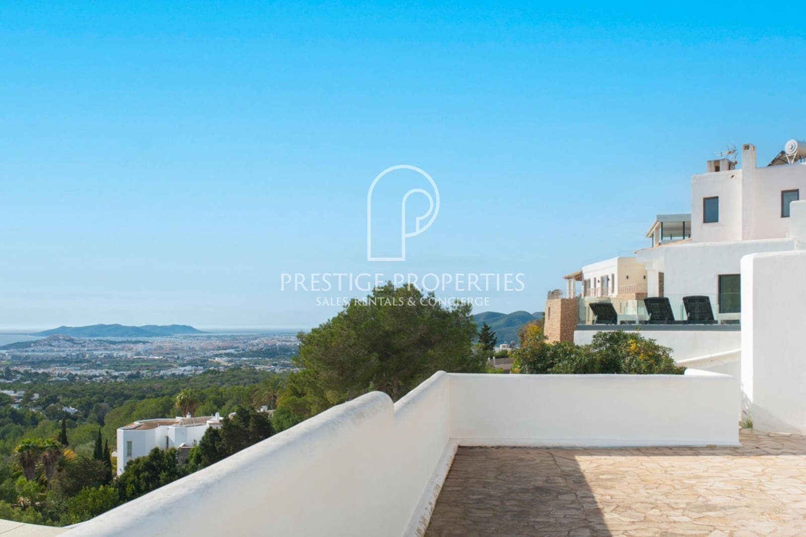 5 bedroom Villa for sale in Santa Eulalia / Santa Eularia with pool - € 3,190,000 (Ref: 9465042)