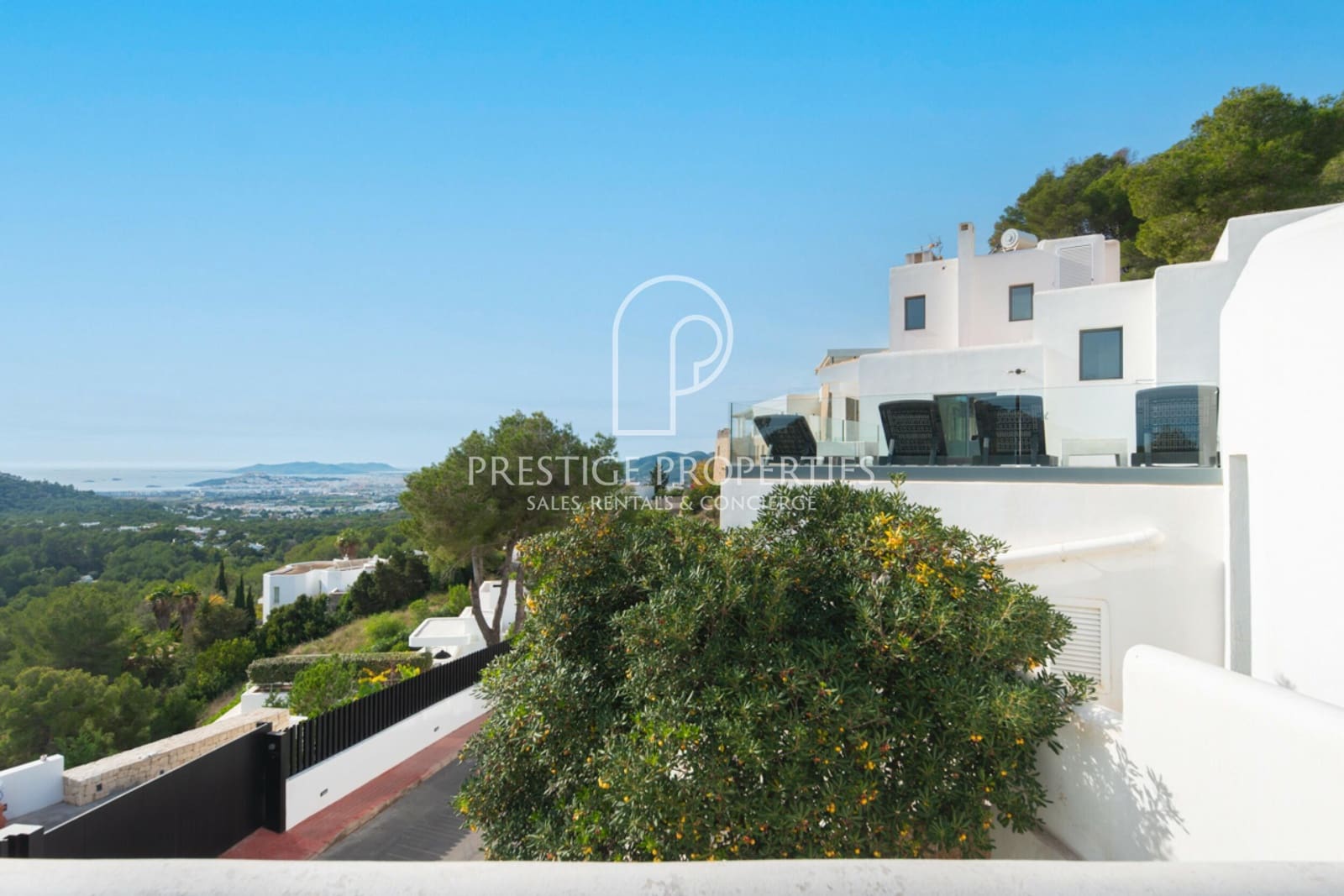 5 bedroom Villa for sale in Santa Eulalia / Santa Eularia with pool - € 3,190,000 (Ref: 9465042)