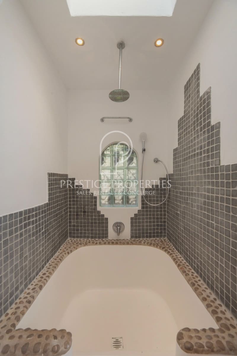 5 bedroom Villa for sale in San Jose / Sant Josep de Sa Talaia with pool garage - € 2,800,000 (Ref: 9496552)