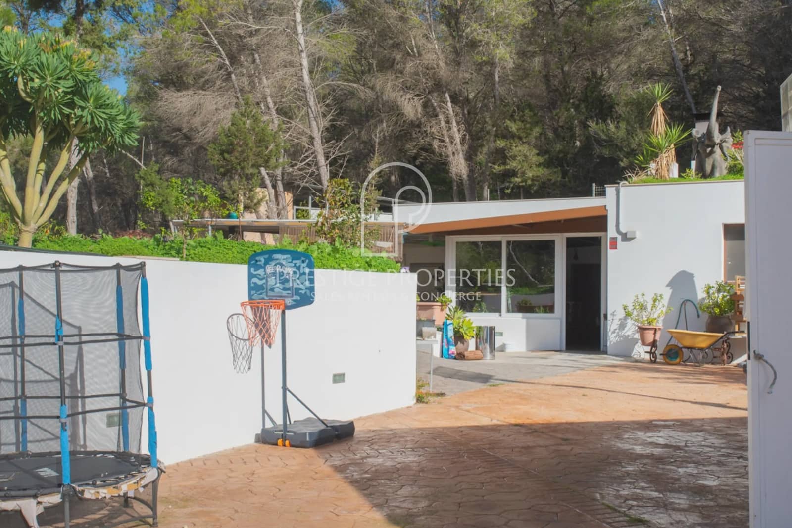 5 bedroom Villa for sale in San Jose / Sant Josep de Sa Talaia with pool garage - € 2,800,000 (Ref: 9496552)