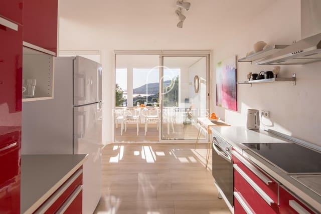 3 Zimmer Apartment zu verkaufen in Santa Eulalia / Santa Eularia mit Pool - 1.795.000 € (Ref: 9525864)