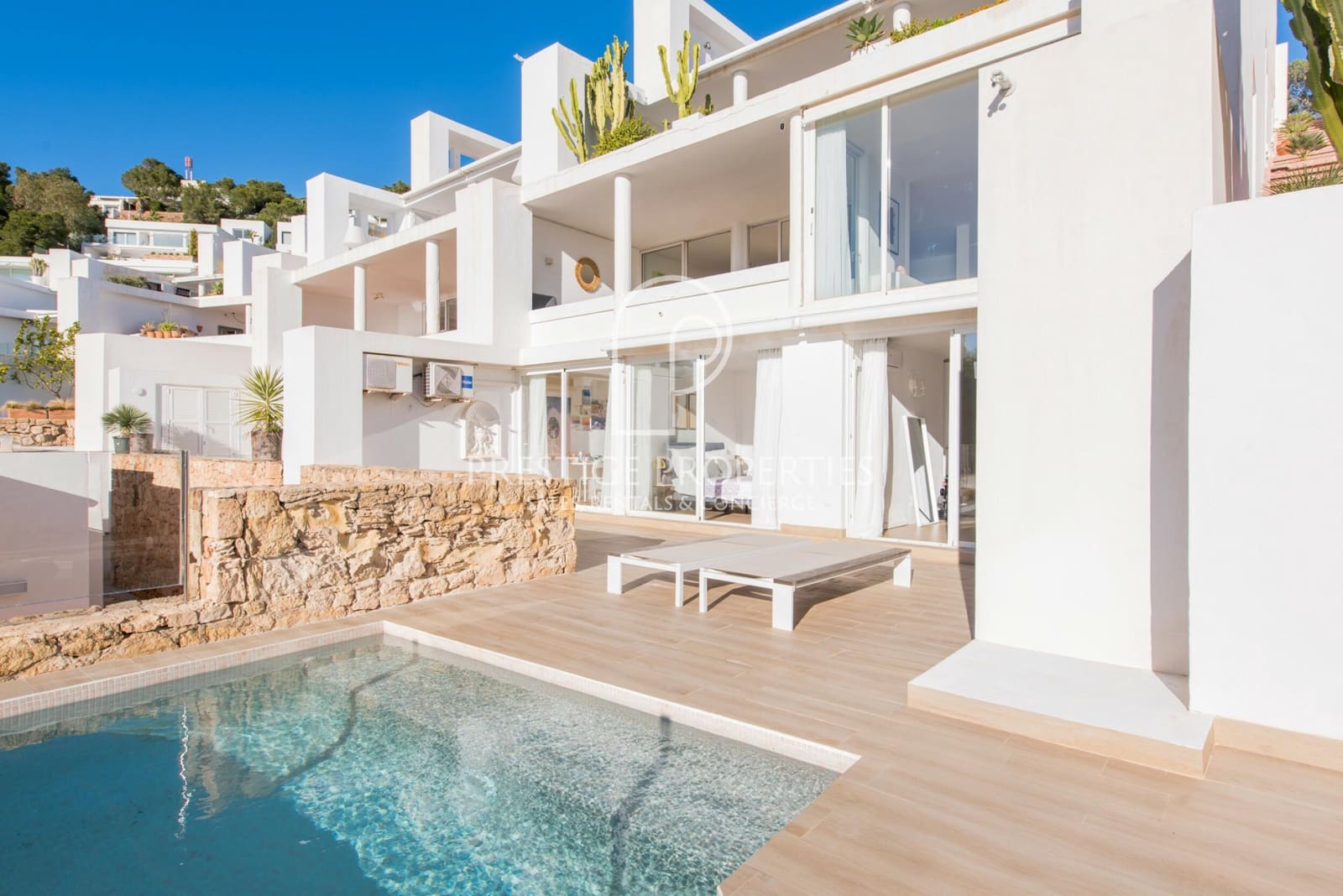 3 Zimmer Apartment zu verkaufen in Santa Eulalia / Santa Eularia mit Pool - 1.795.000 € (Ref: 9525864)