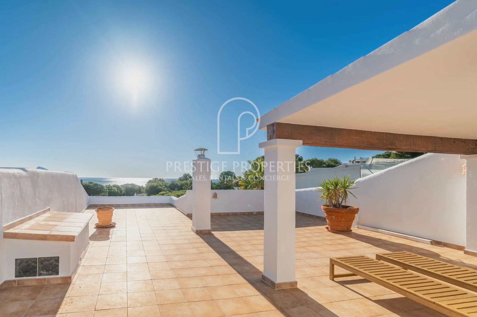 2 chambre Villa/Maison Mitoyenne à vendre à San Jose / Sant Josep de Sa Talaia avec piscine garage - 1 050 000 € (Ref: 9535339)