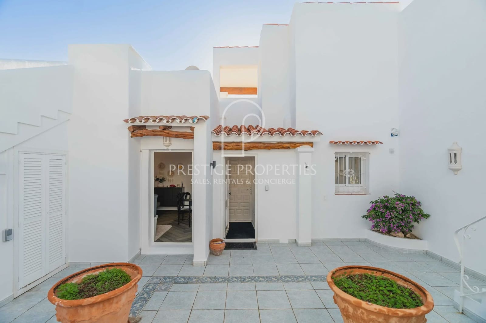 2 chambre Villa/Maison Mitoyenne à vendre à San Jose / Sant Josep de Sa Talaia avec piscine garage - 1 050 000 € (Ref: 9535339)