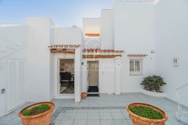 2 chambre Villa/Maison Mitoyenne à vendre à San Jose / Sant Josep de Sa Talaia avec piscine garage - 1 050 000 € (Ref: 9535339)