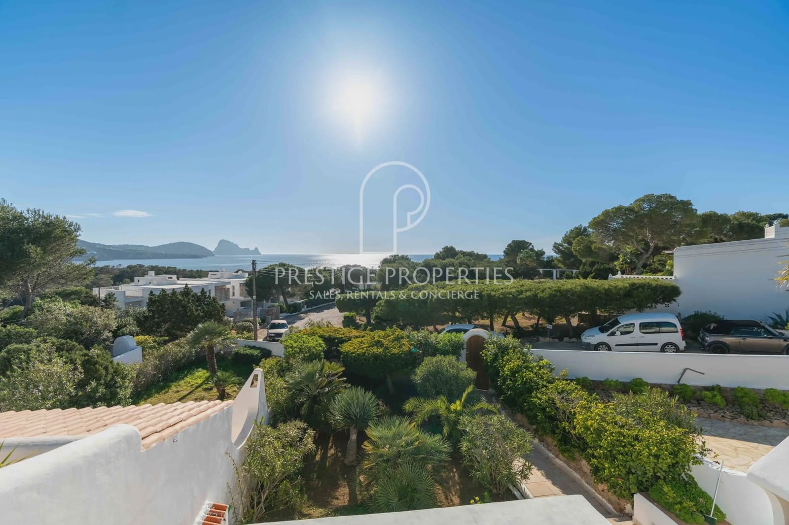 2 chambre Villa/Maison Mitoyenne à vendre à San Jose / Sant Josep de Sa Talaia avec piscine garage - 1 050 000 € (Ref: 9535339)