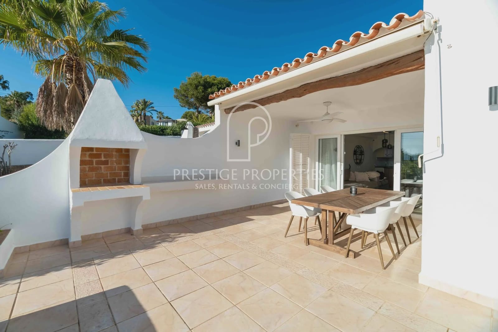 2 chambre Villa/Maison Mitoyenne à vendre à San Jose / Sant Josep de Sa Talaia avec piscine garage - 1 050 000 € (Ref: 9535339)