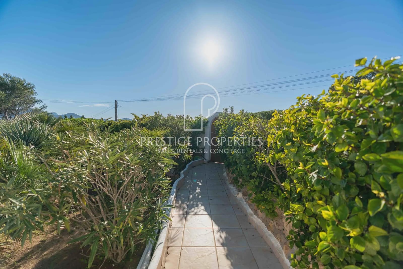 2 chambre Villa/Maison Mitoyenne à vendre à San Jose / Sant Josep de Sa Talaia avec piscine garage - 1 050 000 € (Ref: 9535339)