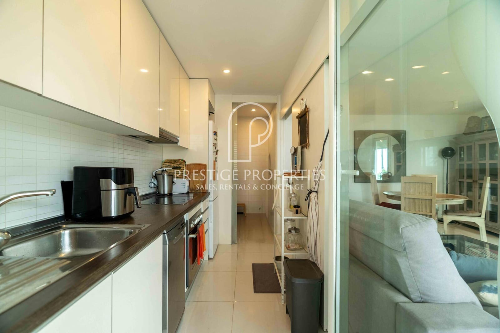 2 soverom Leilighet til salgs i Ibiza by med svømmebasseng garasje - € 690 000 (Ref: 9547353)