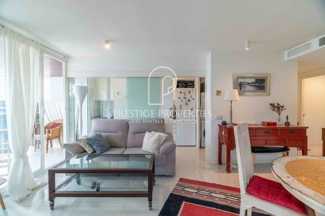 2 soverom Leilighet til salgs i Ibiza by med svømmebasseng garasje - € 690 000 (Ref: 9547353)