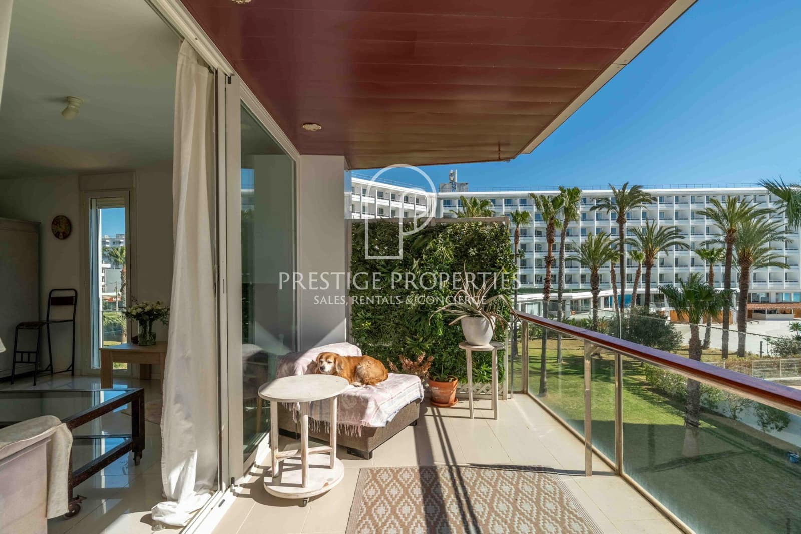 2 bedroom Apartment for sale in Ibiza / Eivissa town with pool garage - € 650,000 (Ref: 9547353)