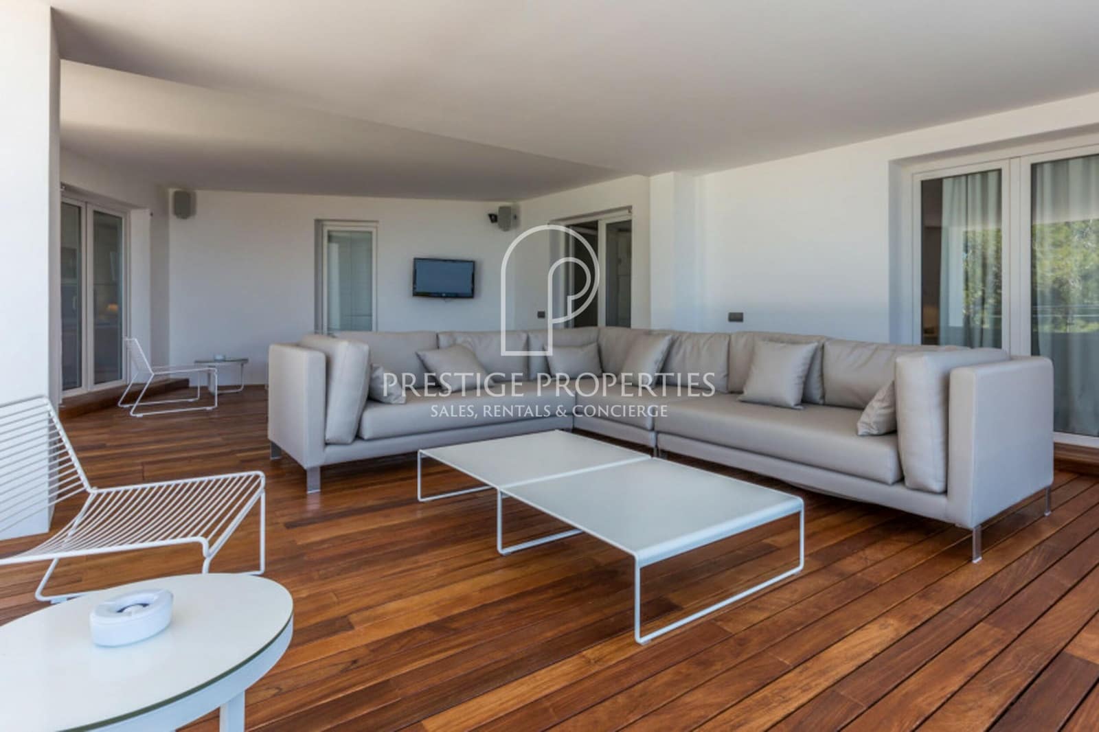 7 Zimmer Villa zu verkaufen in Sant Antoni de Portmany mit Pool Garage - 3.950.000 € (Ref: 9550363)