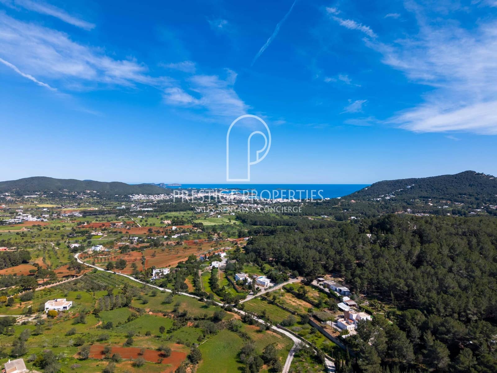 Chalet de 4 habitaciones en Santa Eulalia / Santa Eularia en venta con piscina - 5.900.000 € (Ref: 9566815)