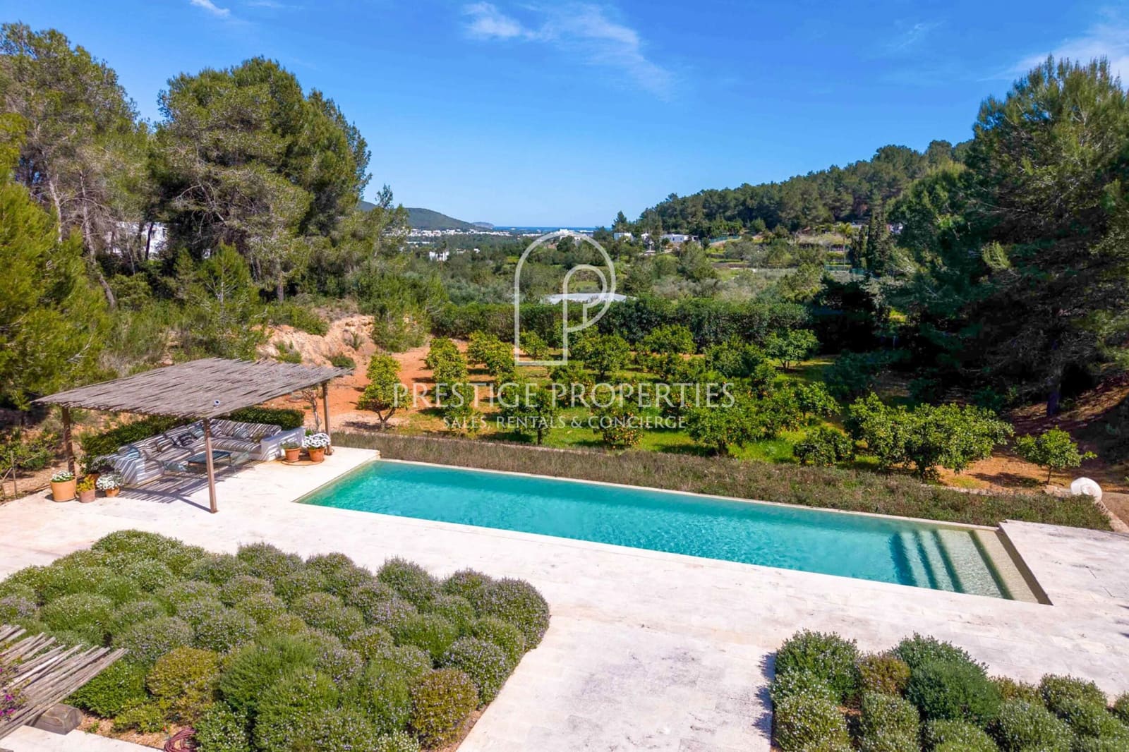 Chalet de 4 habitaciones en Santa Eulalia / Santa Eularia en venta con piscina - 5.900.000 € (Ref: 9566815)