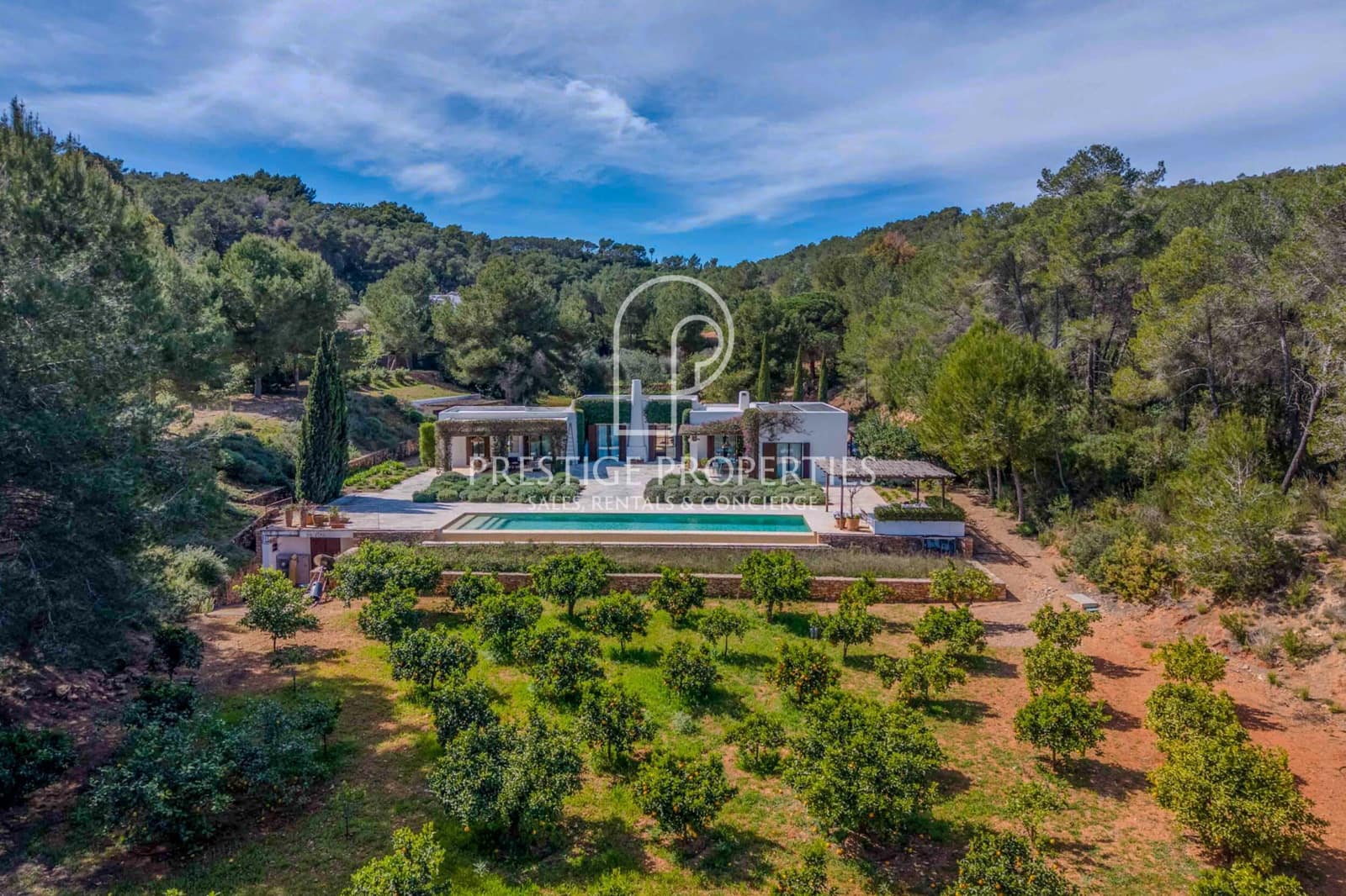 Chalet de 4 habitaciones en Santa Eulalia / Santa Eularia en venta con piscina - 5.900.000 € (Ref: 9566815)