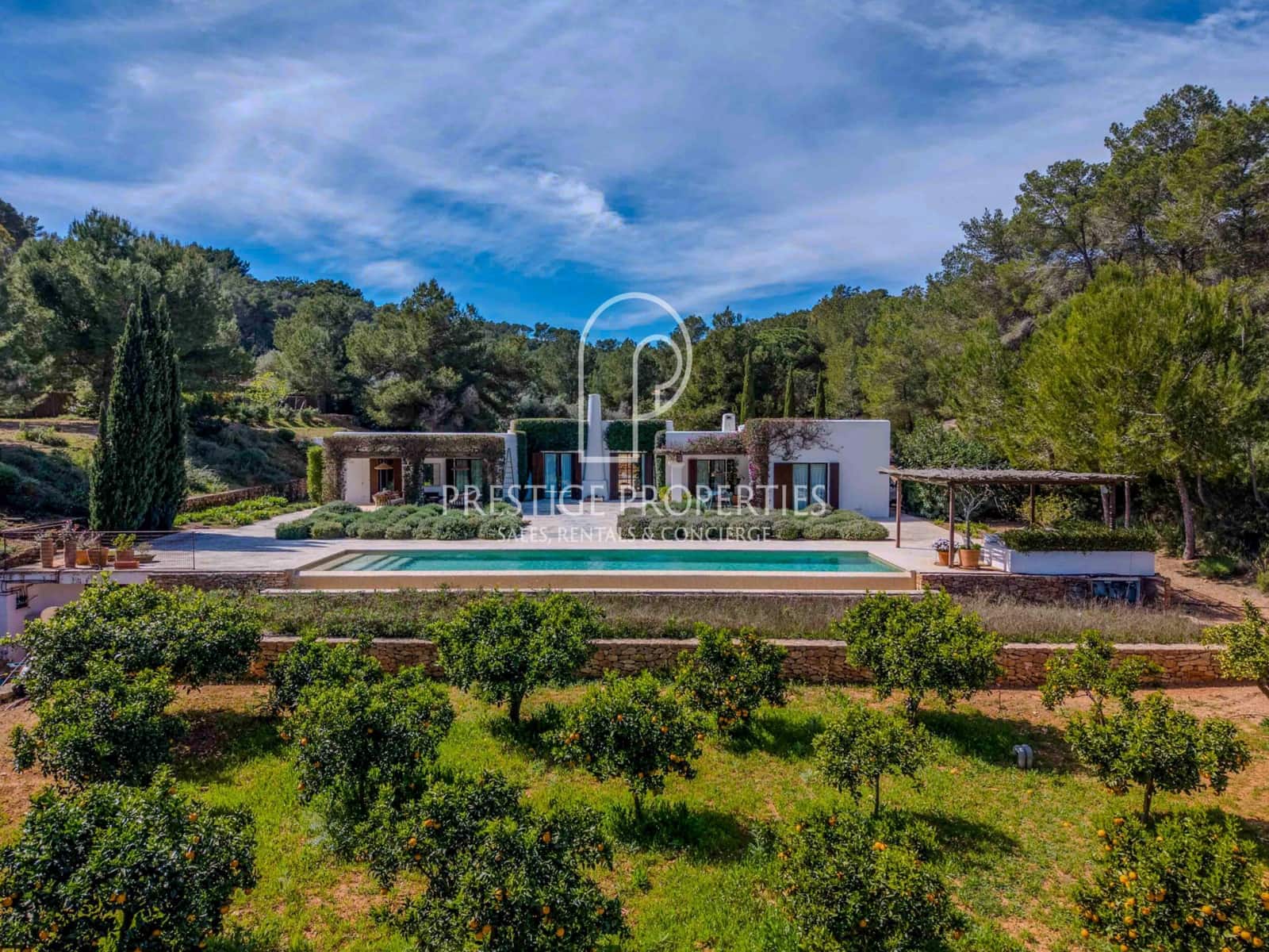 Chalet de 4 habitaciones en Santa Eulalia / Santa Eularia en venta con piscina - 5.900.000 € (Ref: 9566815)
