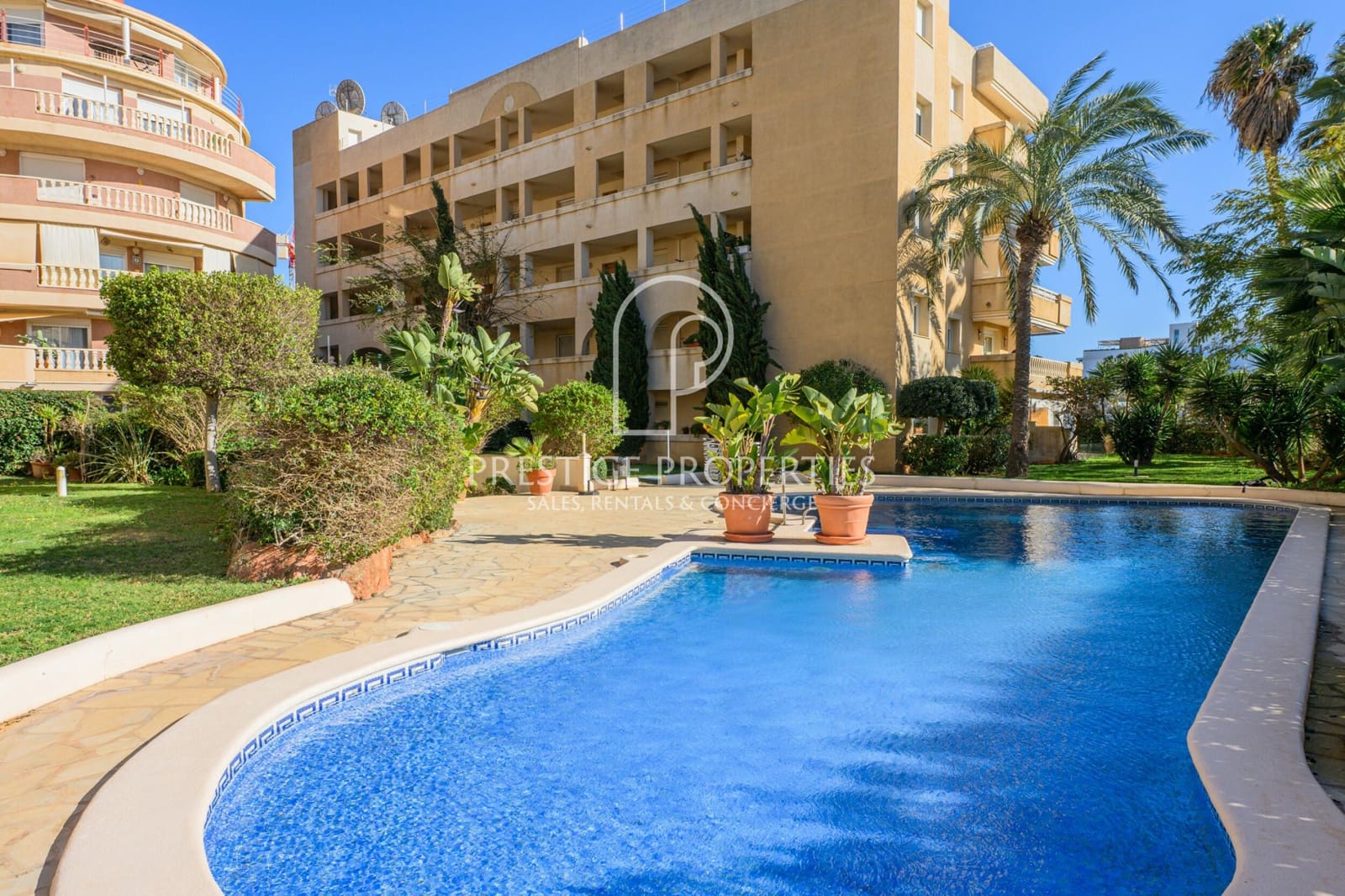 2 bedroom Penthouse for sale in Santa Eulalia / Santa Eularia with pool - € 925,000 (Ref: 9610600)