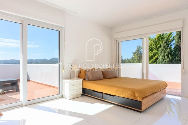 3 bedroom Villa for sale in Santa Eulalia / Santa Eularia with pool garage - € 2,190,000 (Ref: 9610601)