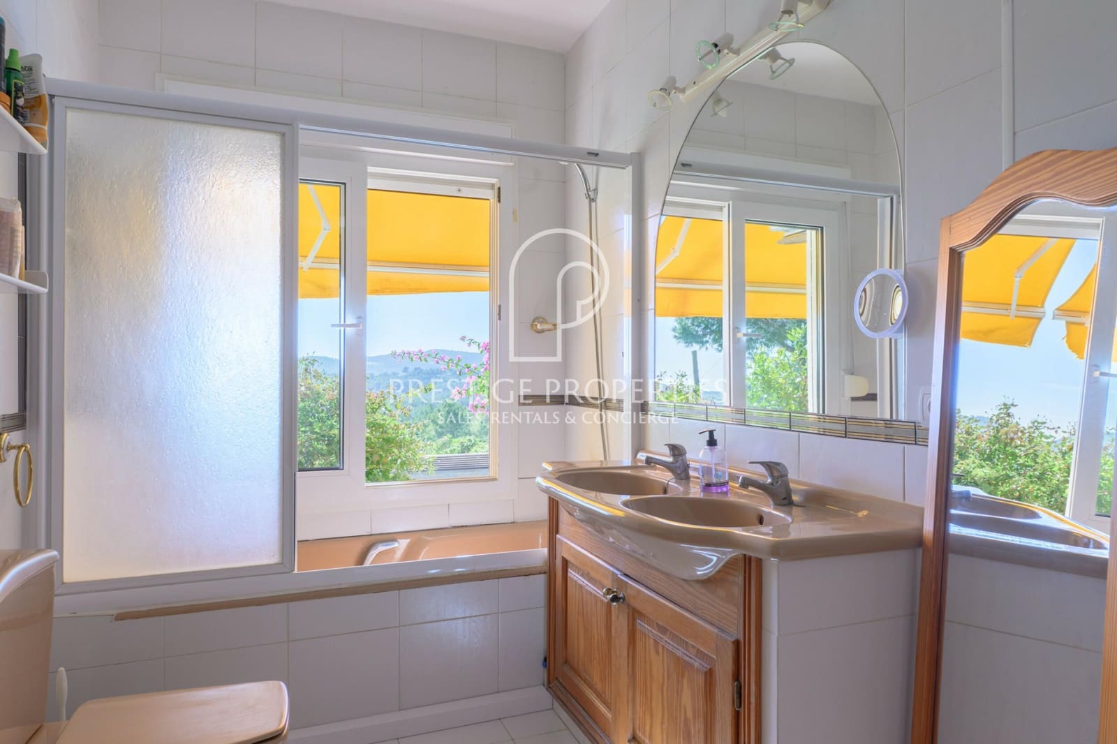 3 bedroom Villa for sale in Santa Eulalia / Santa Eularia with pool garage - € 2,190,000 (Ref: 9610601)