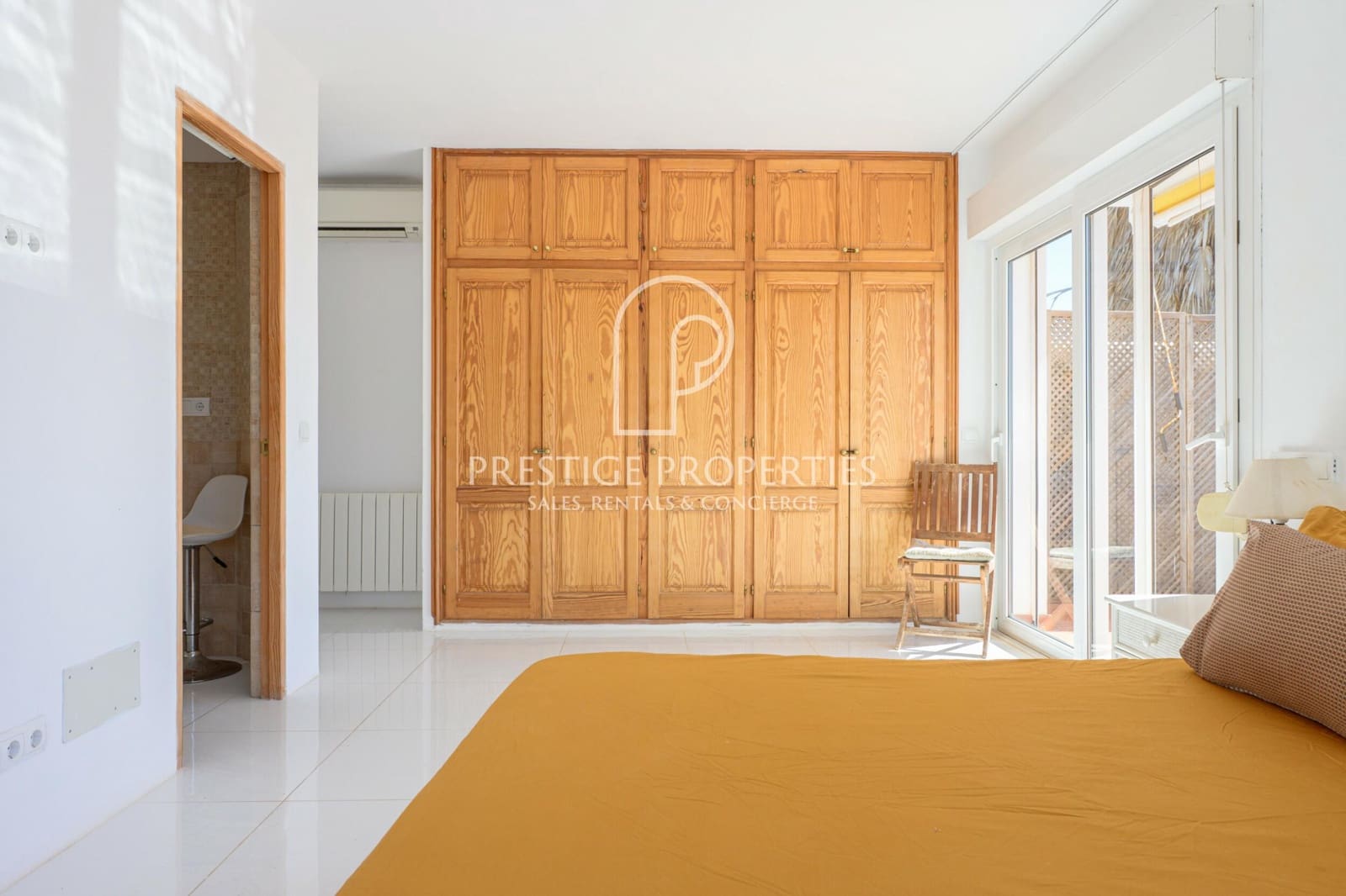 3 bedroom Villa for sale in Santa Eulalia / Santa Eularia with pool garage - € 2,190,000 (Ref: 9610601)