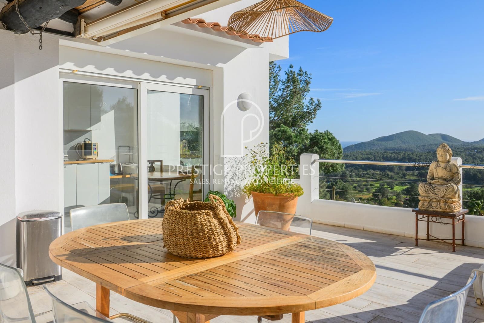 3 bedroom Villa for sale in Santa Eulalia / Santa Eularia with pool garage - € 2,190,000 (Ref: 9610601)