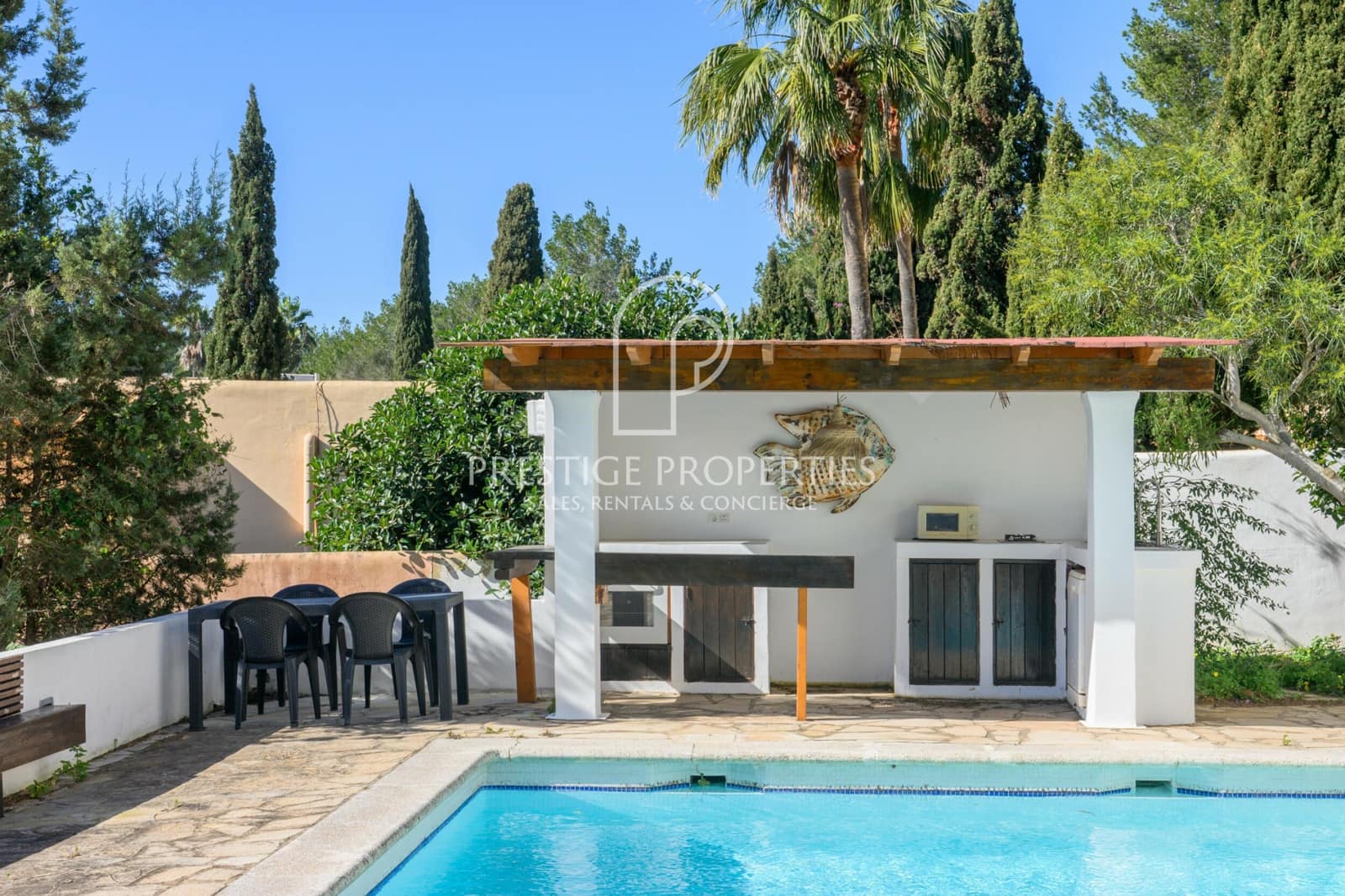 3 bedroom Villa for sale in Santa Eulalia / Santa Eularia with pool garage - € 2,190,000 (Ref: 9610601)