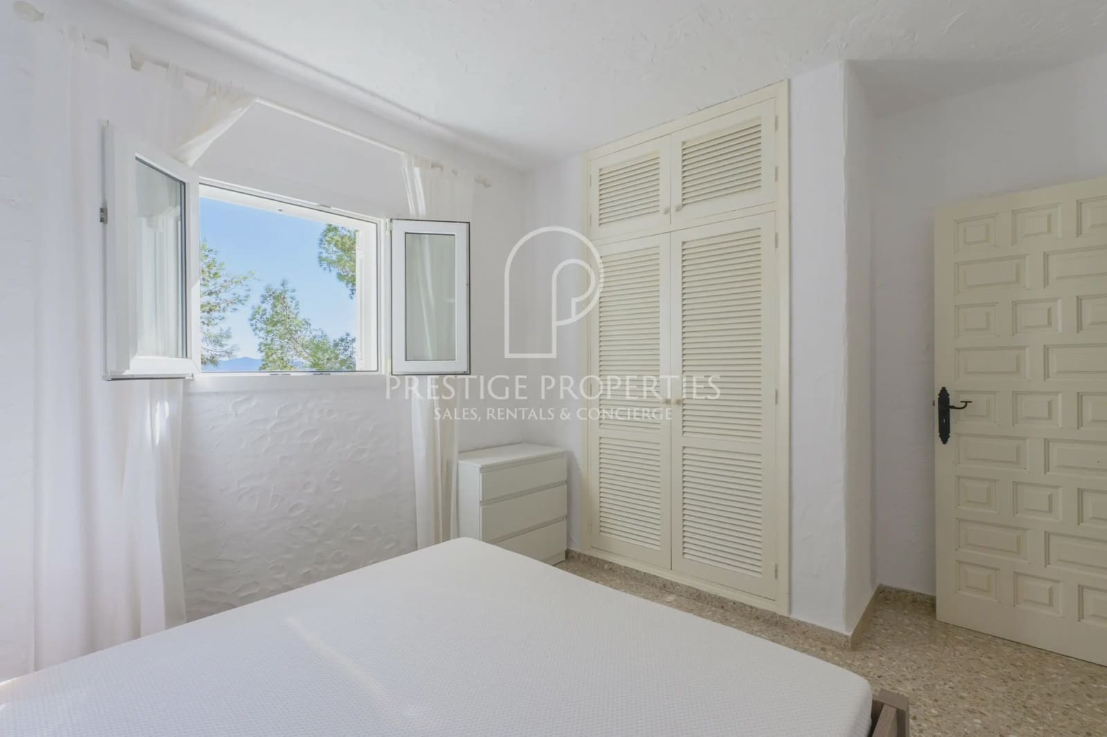 4 chambre Finca/Maison de Campagne à vendre à Sant Antoni de Portmany avec piscine garage - 1 950 000 € (Ref: 9650930)