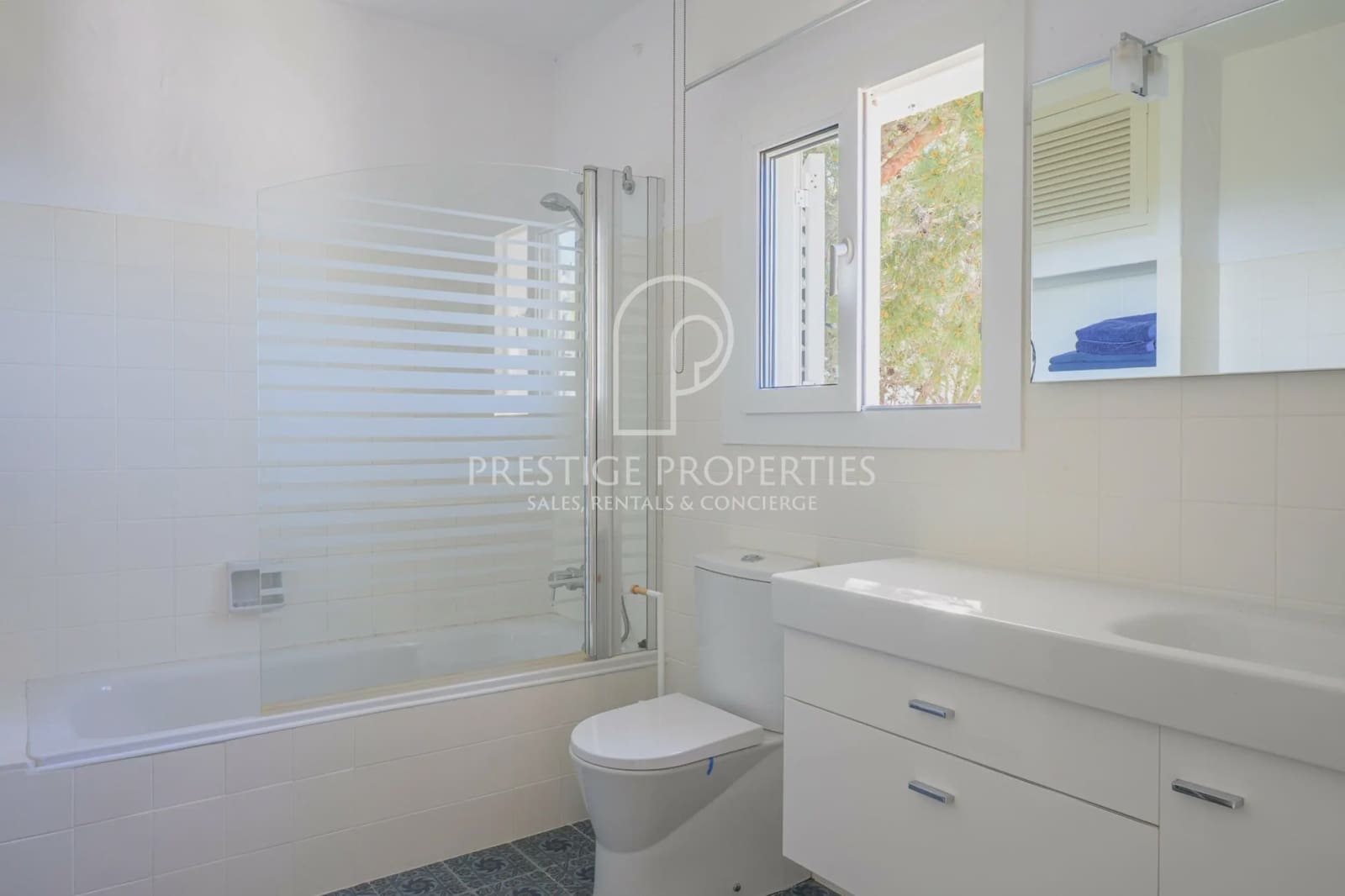 4 chambre Finca/Maison de Campagne à vendre à Sant Antoni de Portmany avec piscine garage - 1 950 000 € (Ref: 9650930)