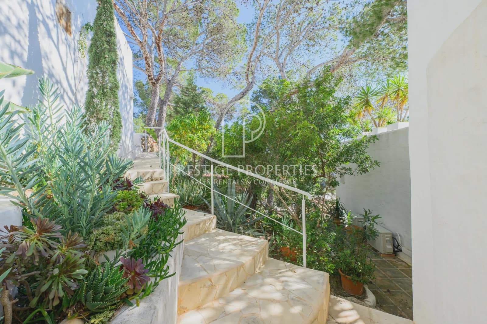 4 chambre Finca/Maison de Campagne à vendre à Sant Antoni de Portmany avec piscine garage - 1 950 000 € (Ref: 9650930)